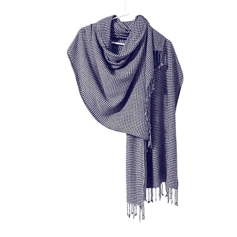 Collection XIIX Soft rayon fringed black & white houndstooth pattern large scarf